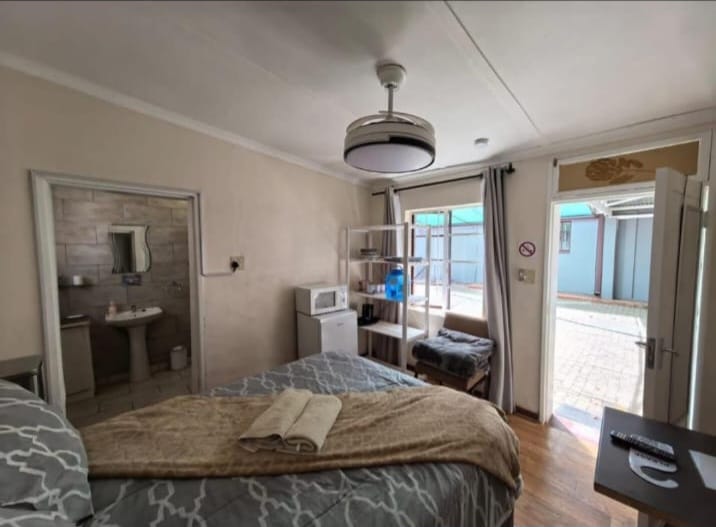 7 Bedroom Property for Sale in Belgravia Northern Cape